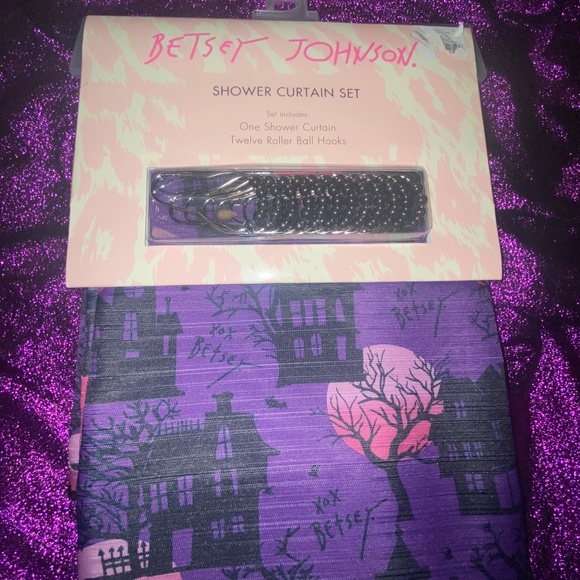 Purple Betsey Johnson Halloween shower curtain - Picture 1 of 5